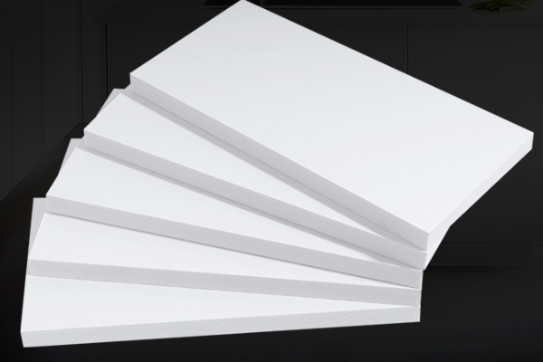 廣告雕刻機(jī)加工適用的PVC板材