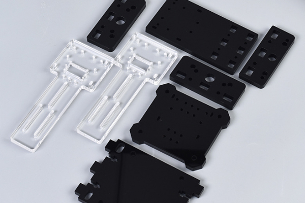 激光雕刻機(jī)加工的有機(jī)玻璃